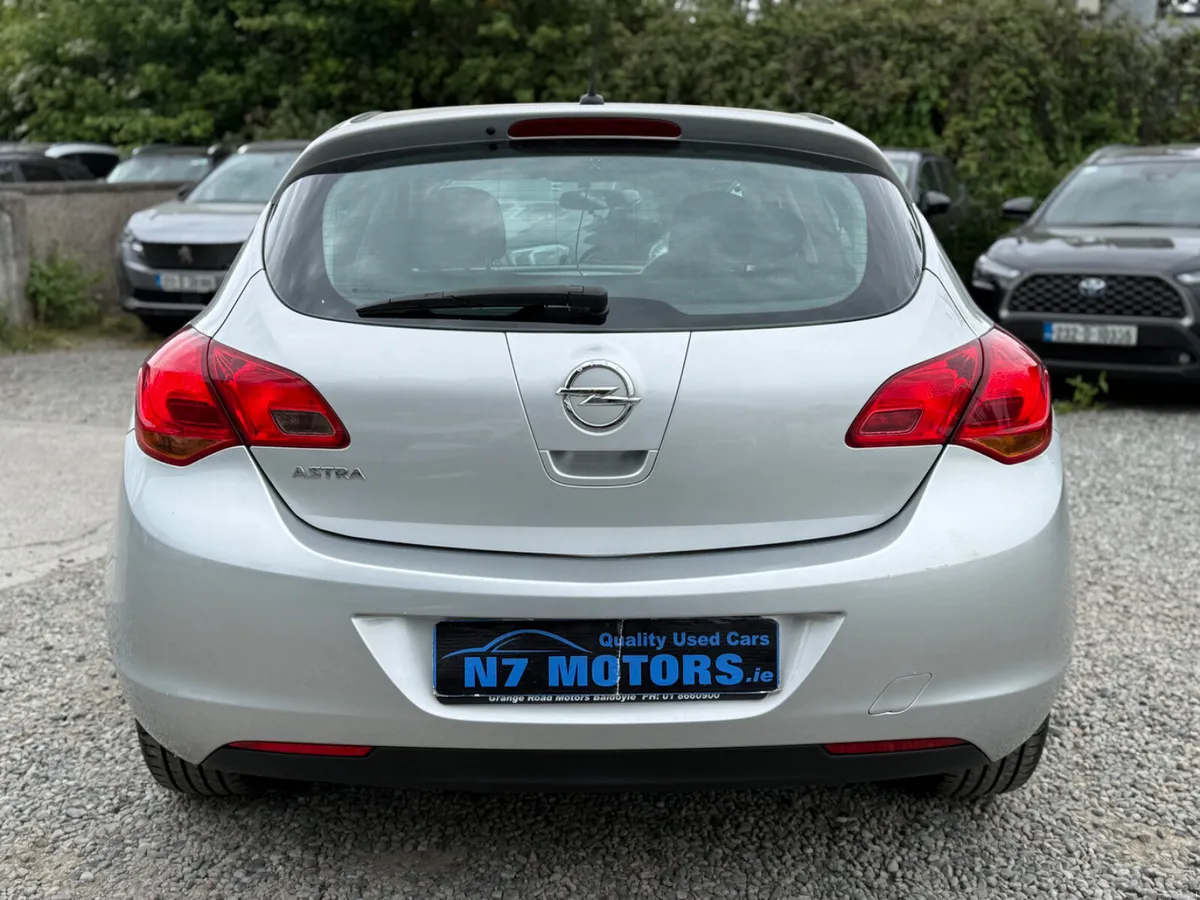2012 Opel Astra 1.4 SC - Image 4