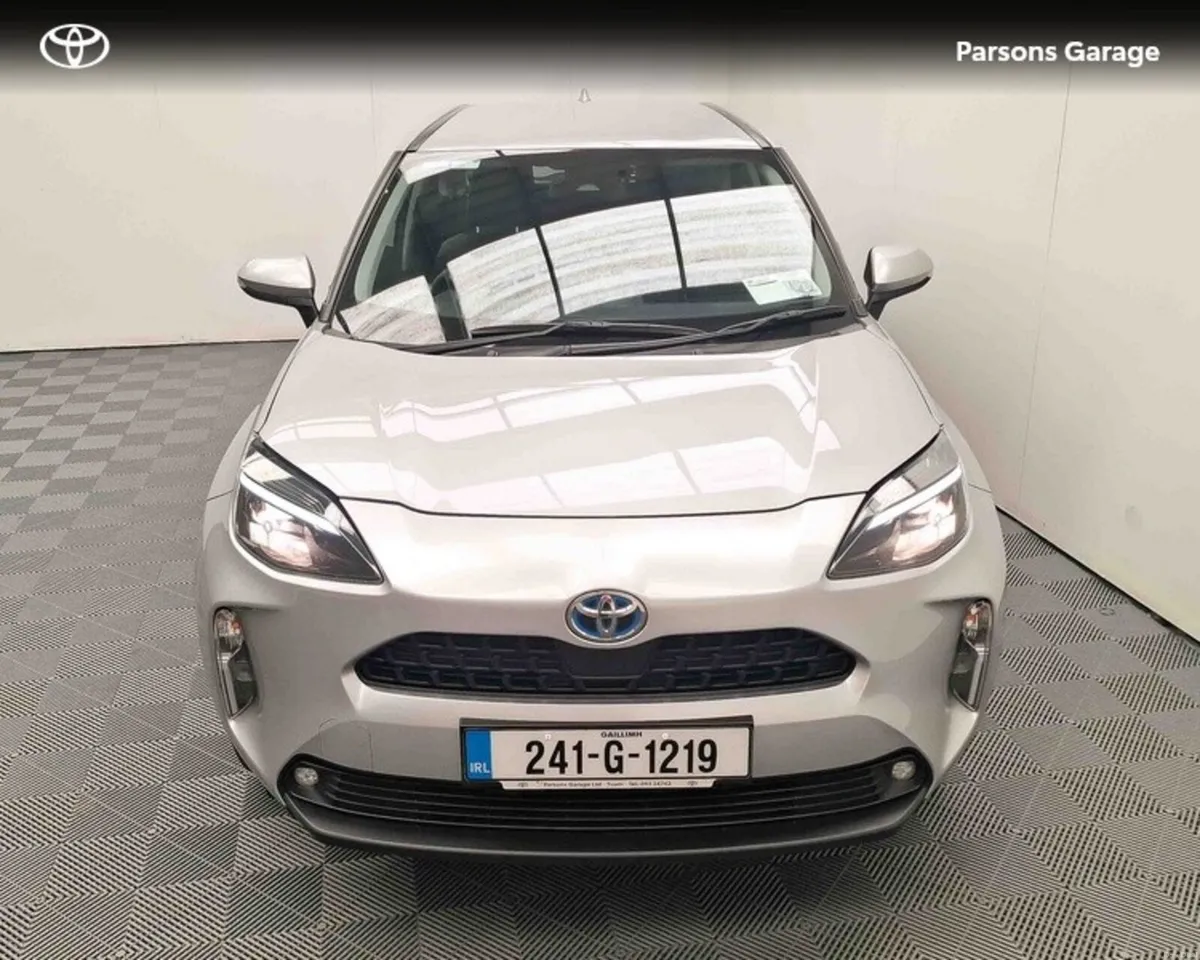 Toyota Yaris Cross YARIS CROSS LUNA - Image 3