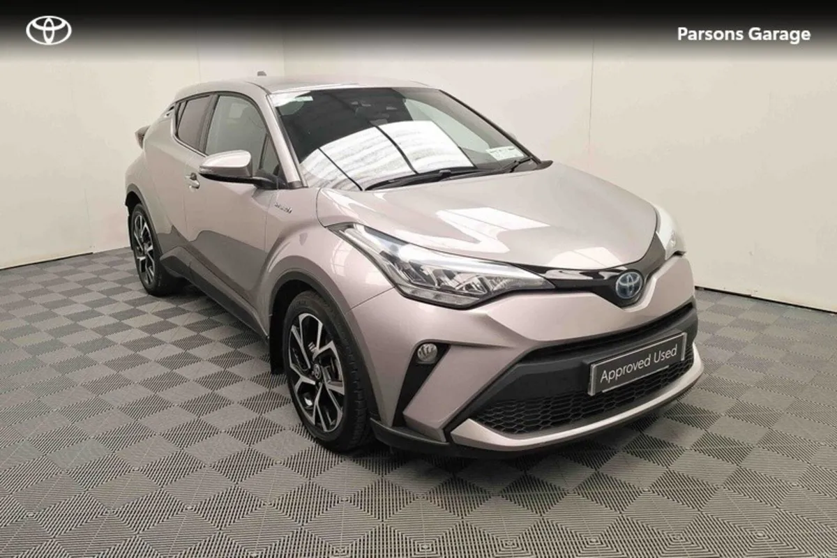 Toyota C-HR C-HR 1.8 HYBRID SPORT - Image 1