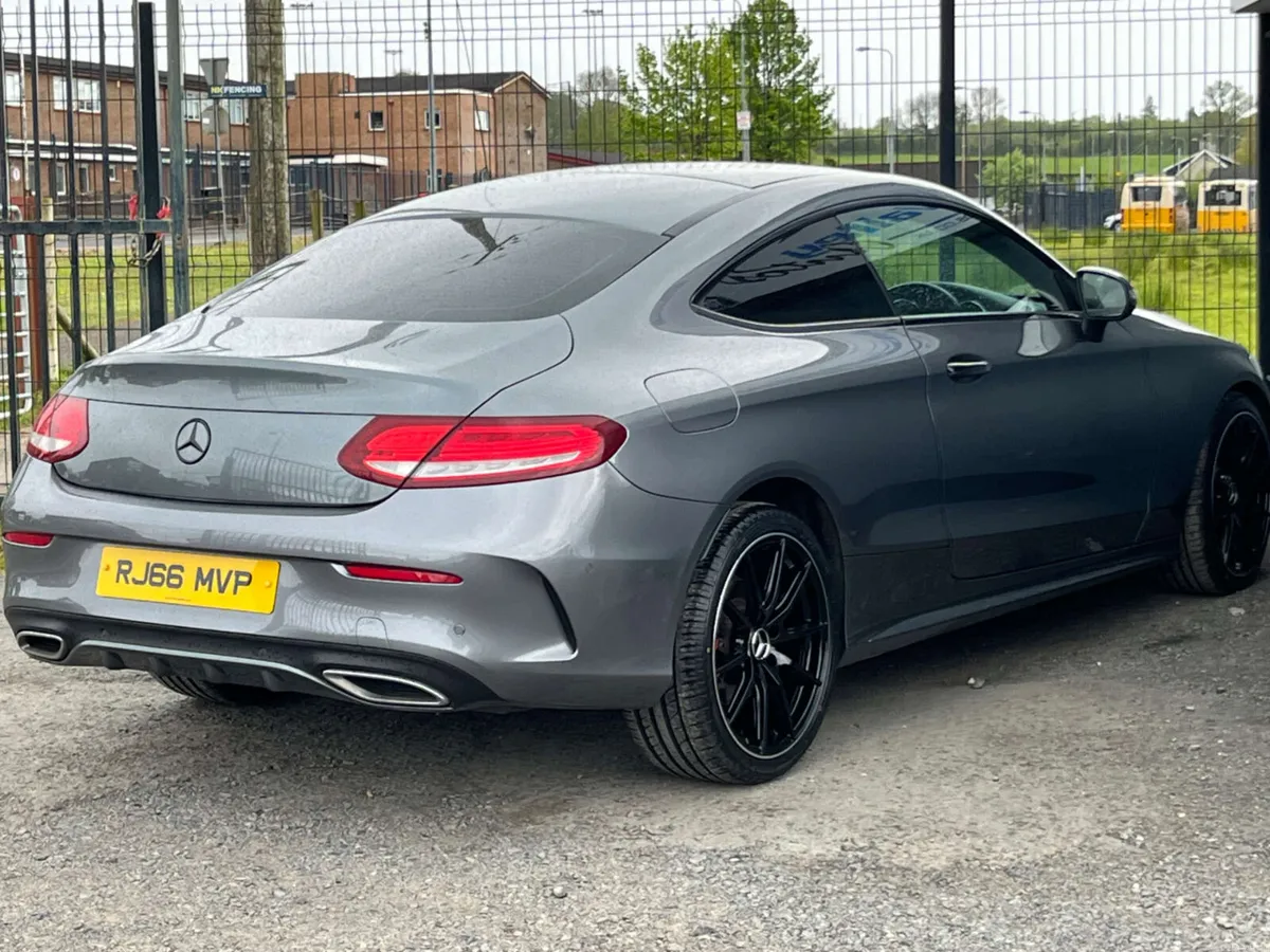 MERCEDES-BENZ C-CLASS 2.1 C 250 AMG Line Premium+ - Image 6
