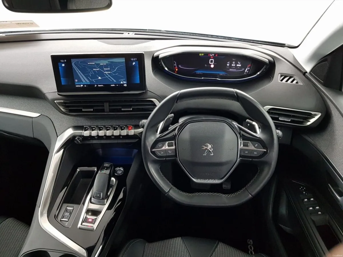 Peugeot 3008 1.5 BlueHDi 130bhp Allure Auto - Image 3