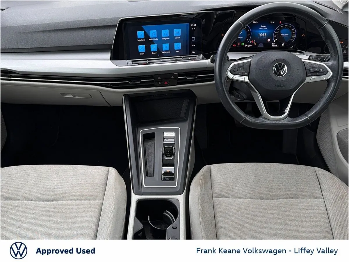 Volkswagen Golf LIFE AUTO 1.0 eTSI 110HP MHEV *SUN - Image 2