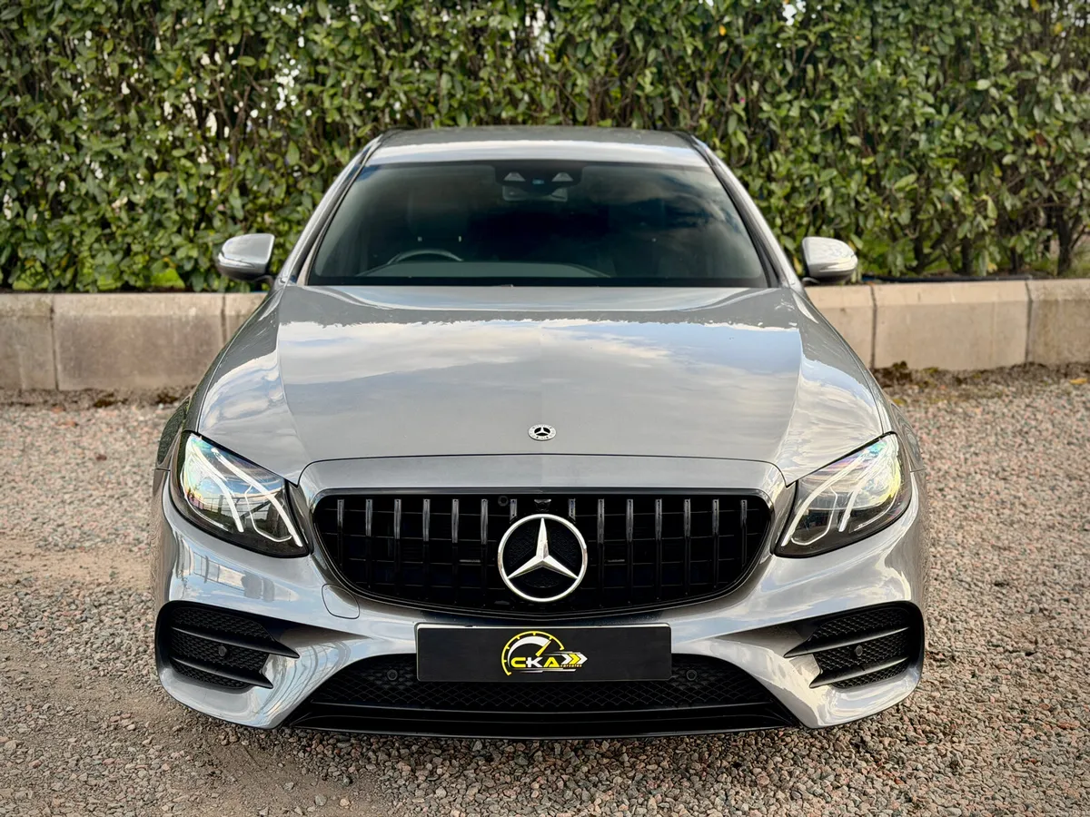 2017 Mercedes-Benz E-Class AMG Line *NEW ALLOY'S* - Image 3
