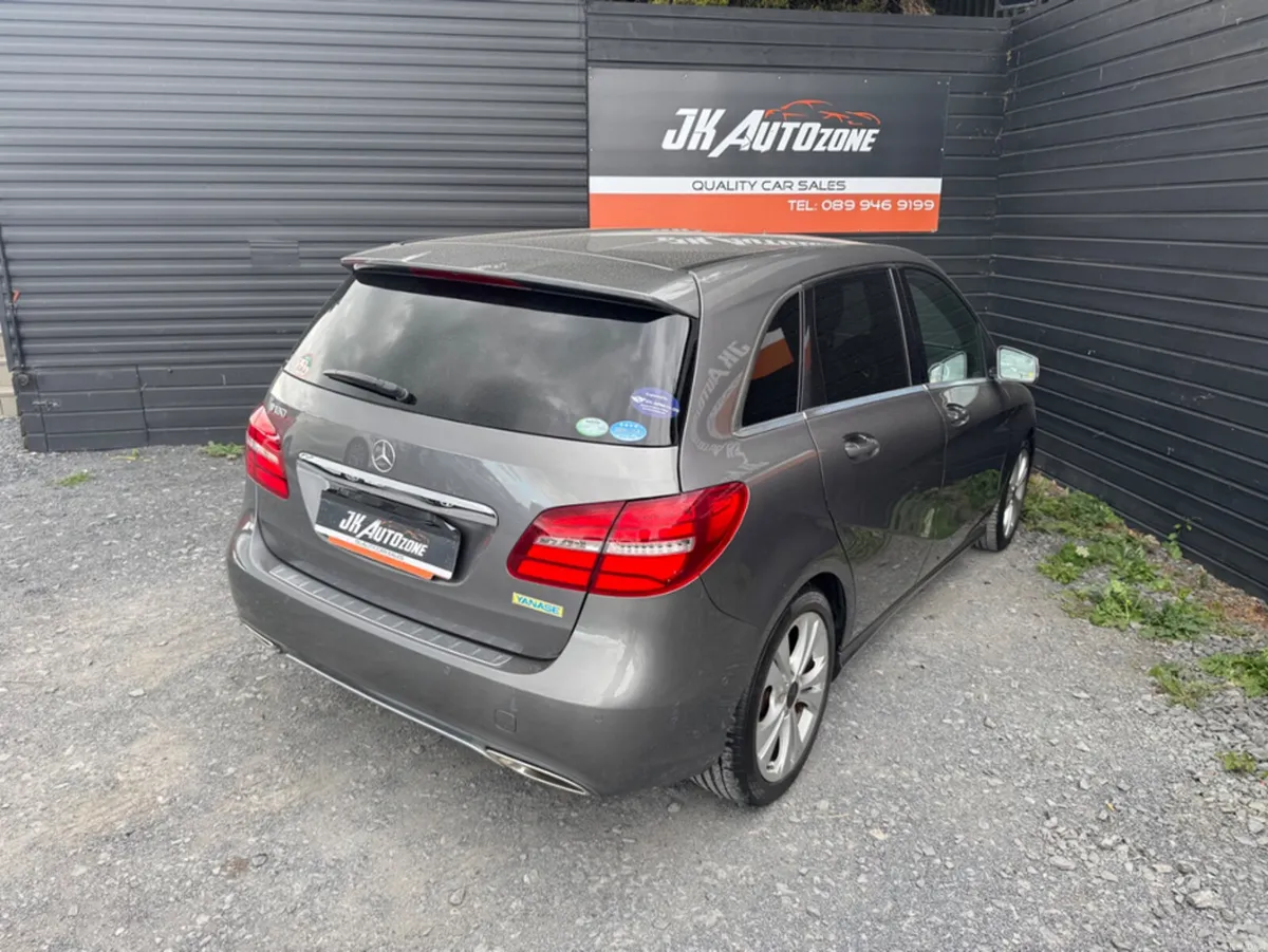 Mercedes-Benz B-Class B180 1.6 AUTO - Image 4