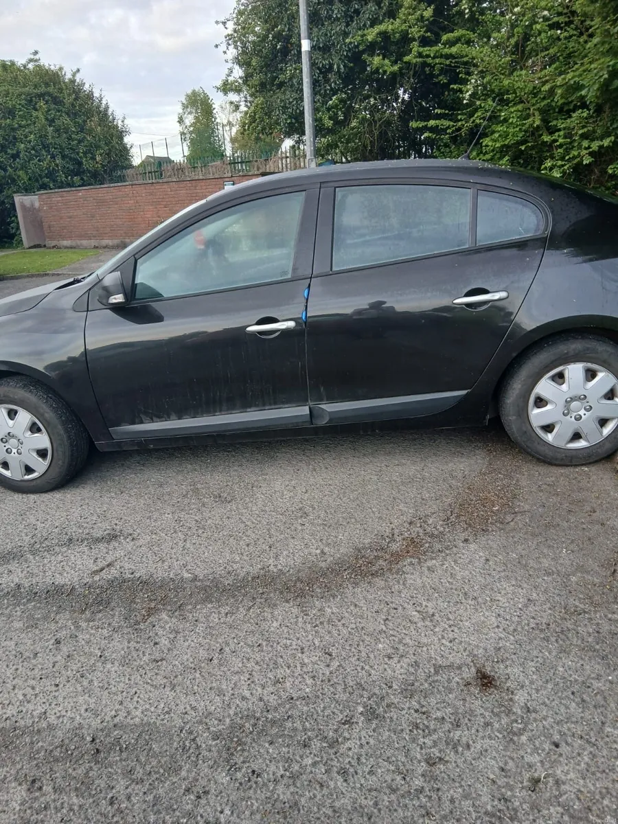2010 Renault Fluence - Image 2
