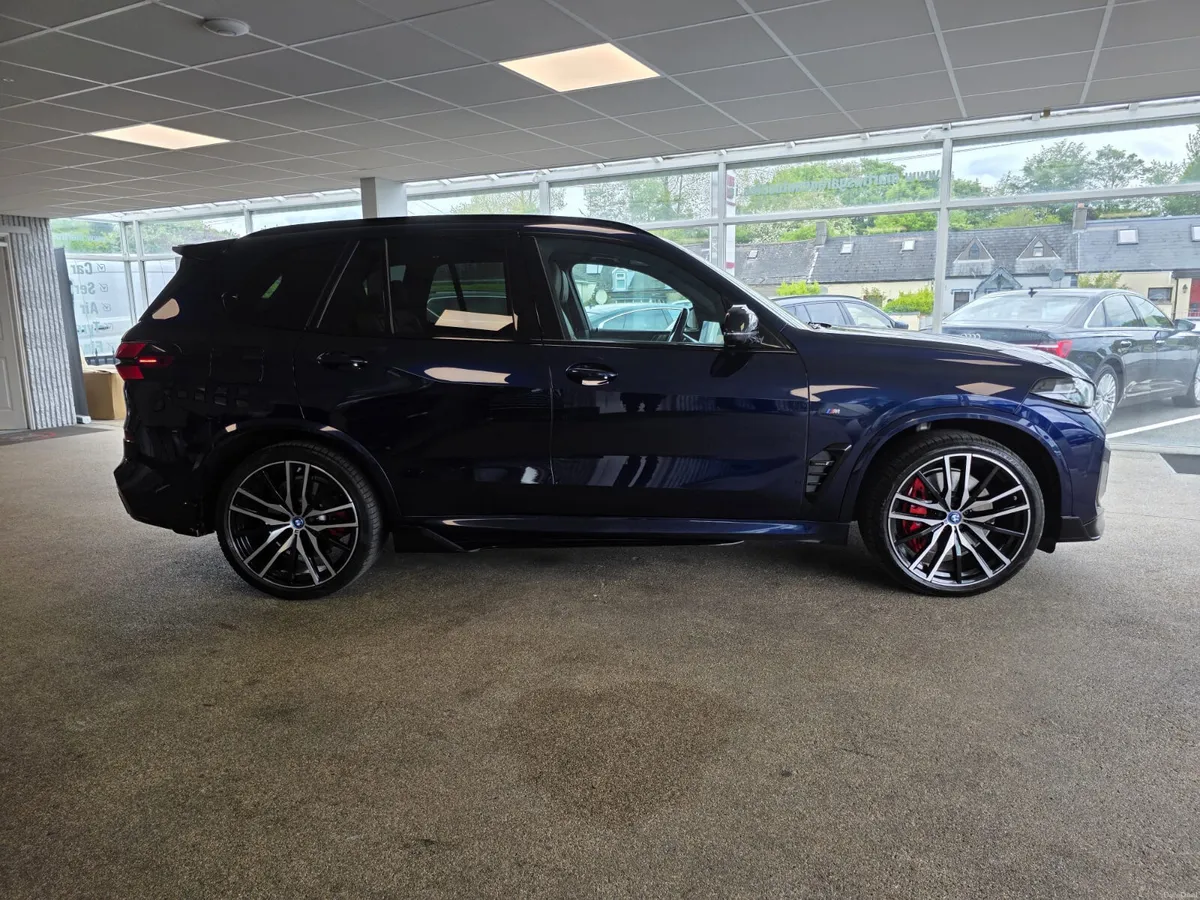 BMW X5 xDrive50e M Sport 3.0 Petrol Hybrid 2023 - Image 4