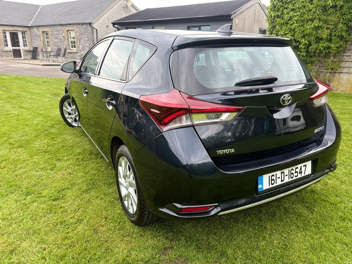 Toyota Auris 1.2t 2016 - Image 4