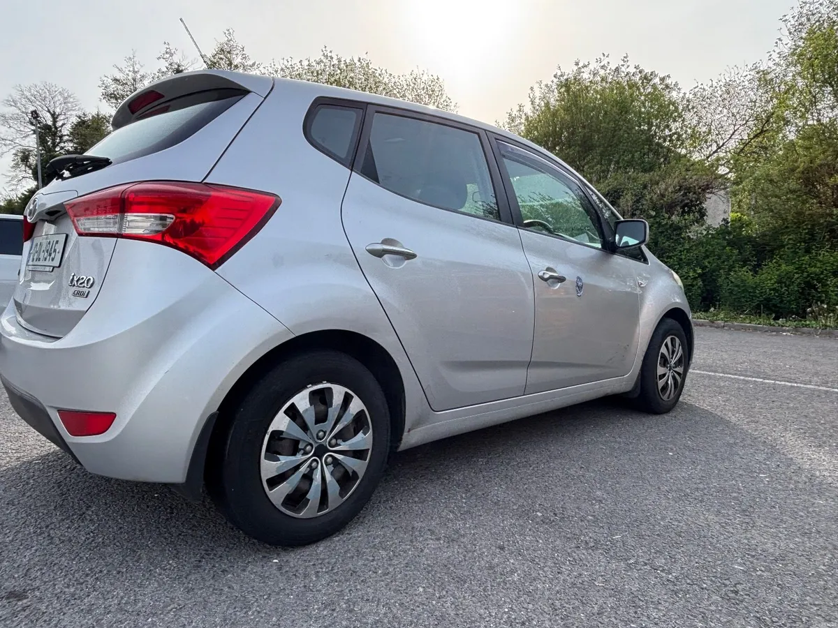 Hyundai ix20 2012 - Image 4