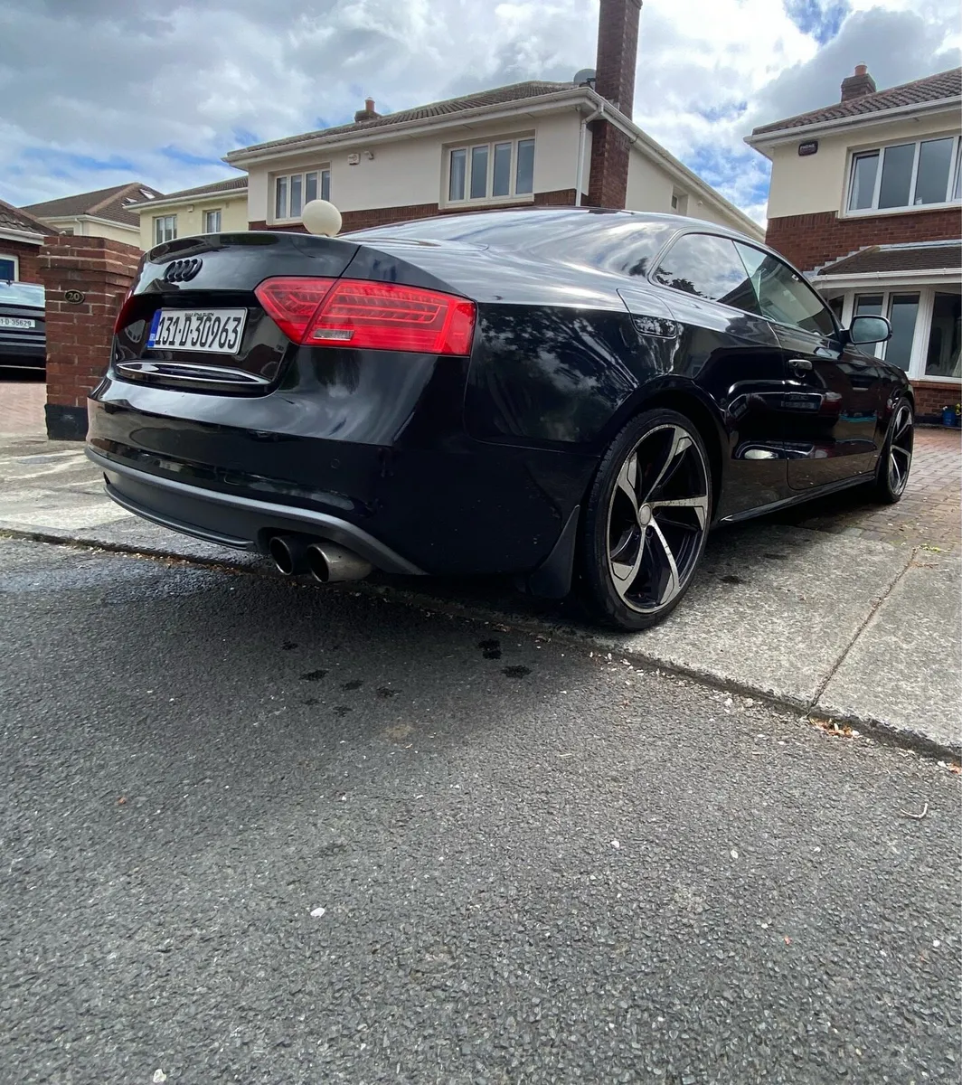 Audi A5 2.0 TDI BLACK EDITION 177BH - Image 3