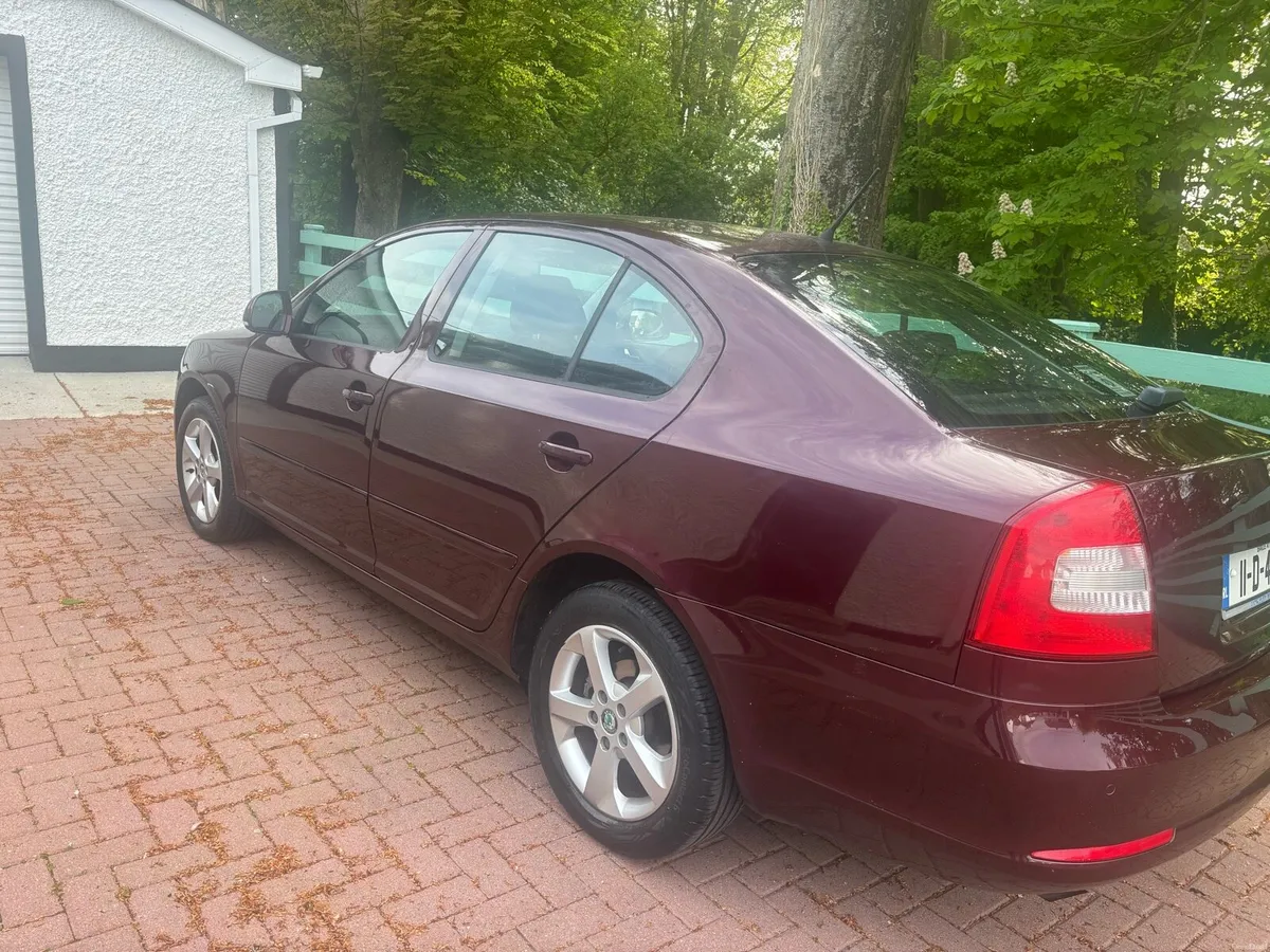 2011 Skoda Octavia 1.2 tsi only 110.000 km new NCT - Image 4