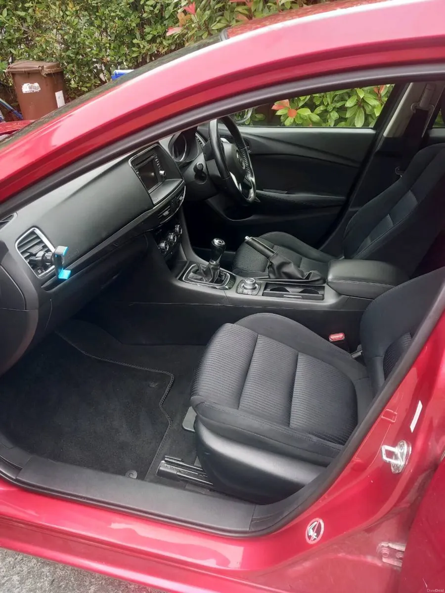 Mazda 6 sport 2.2 Diesel - Image 4