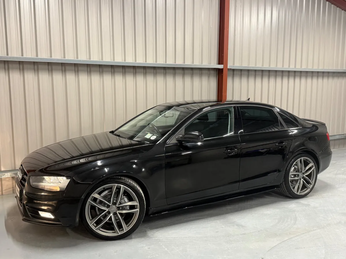 2015 (152) Audi A4 2.0TDI - Image 2