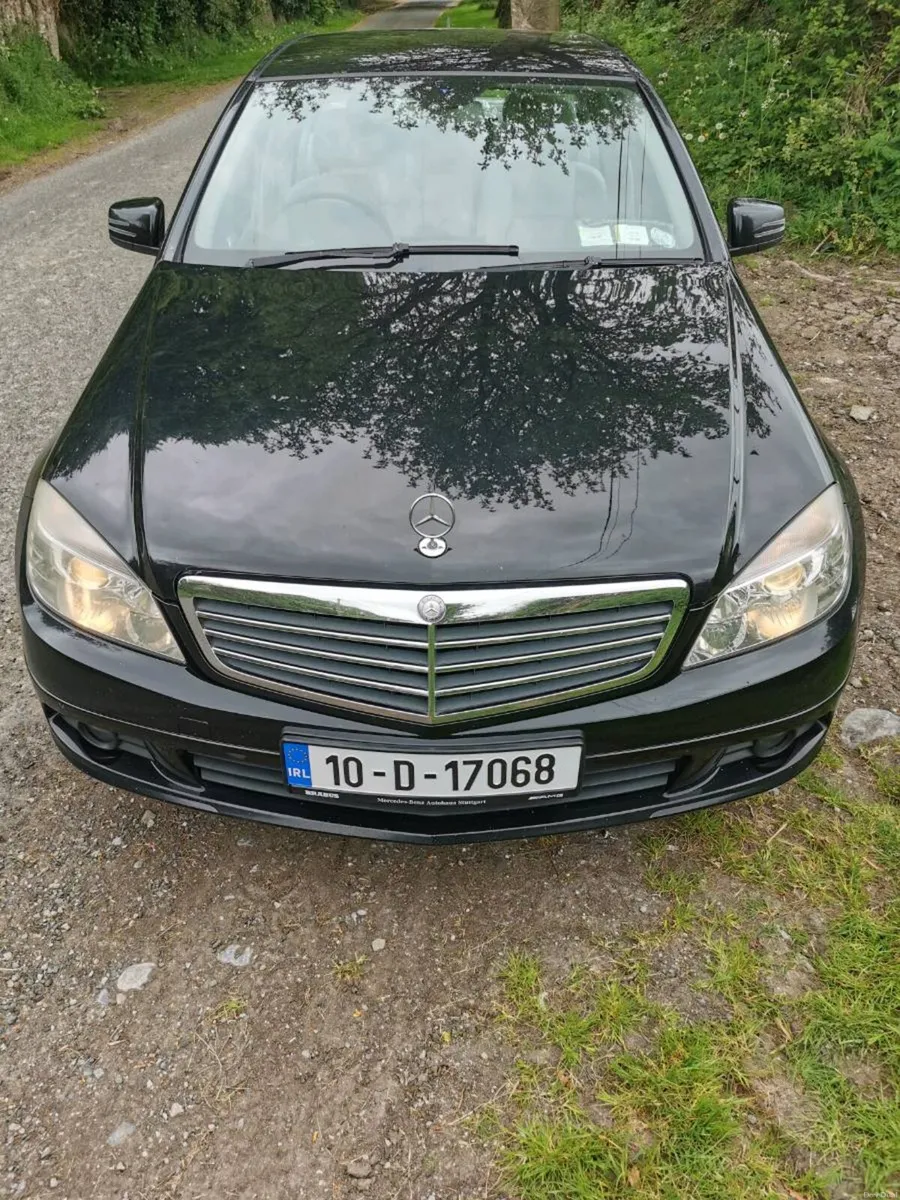2010 Mercedes C class diesel - Image 4