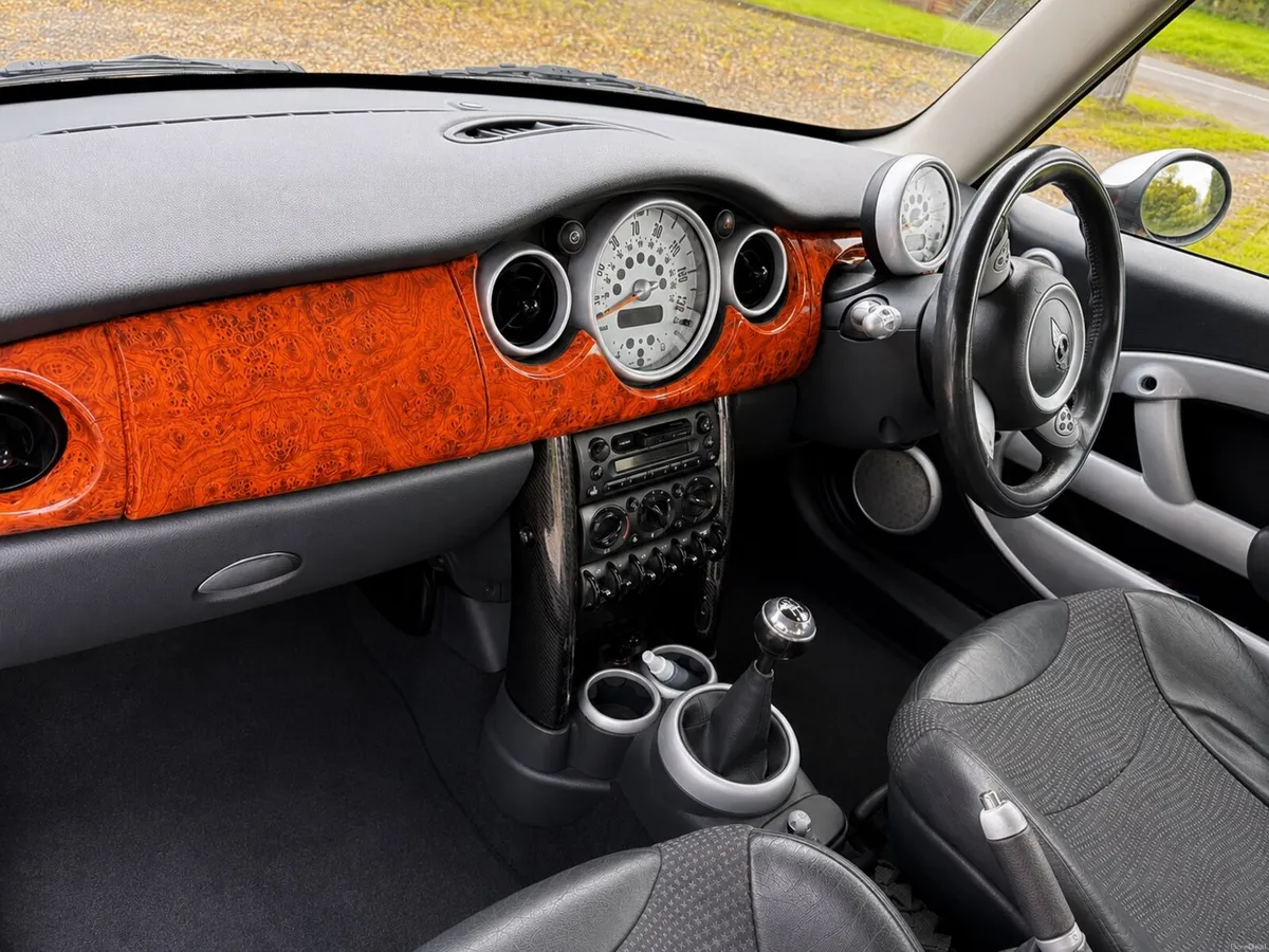 STUNNING 2003 Mini Cooper One!!! - Image 2
