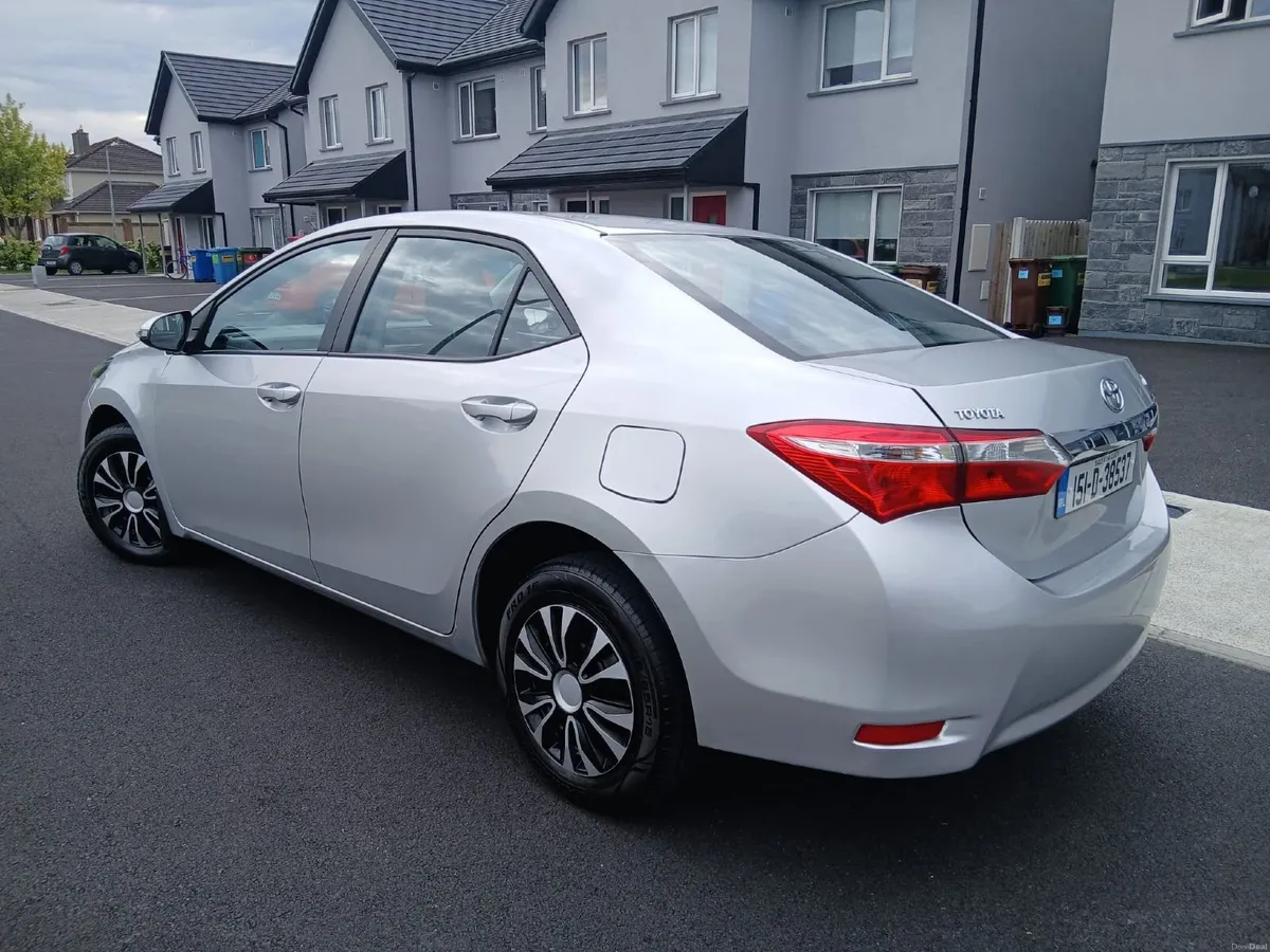 2015 TOYOTA COROLLA 👉NEW NCT/TAX👈 - Image 4