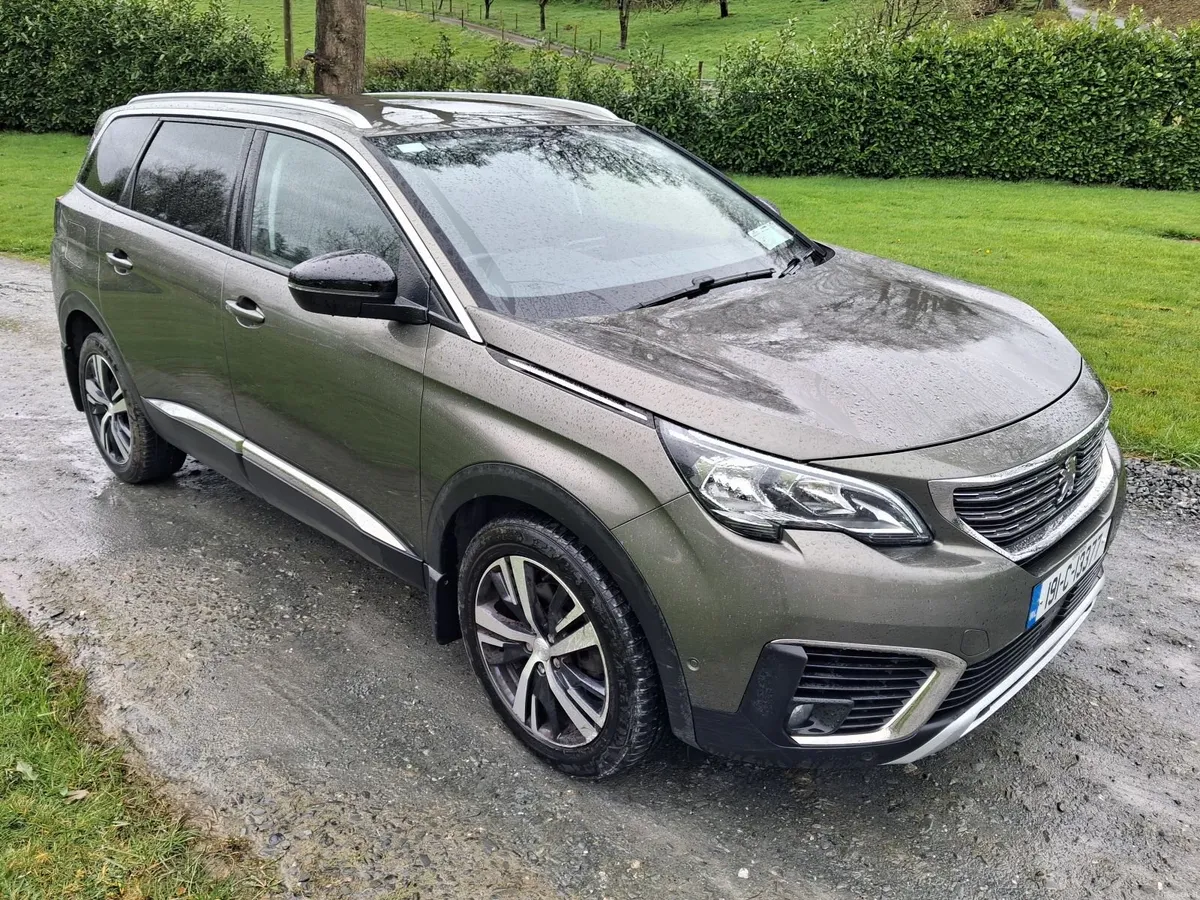 191 PEUGEOT 5008 1.5HDI AUTO 7 SEATER - Image 1