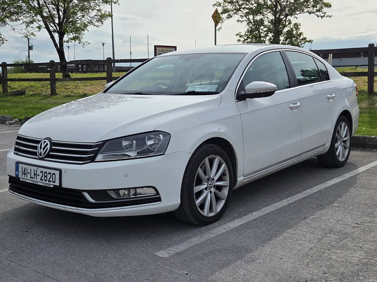 Volkswagen Passat Highline 1.6TDI 6 Speed Manual - Image 1