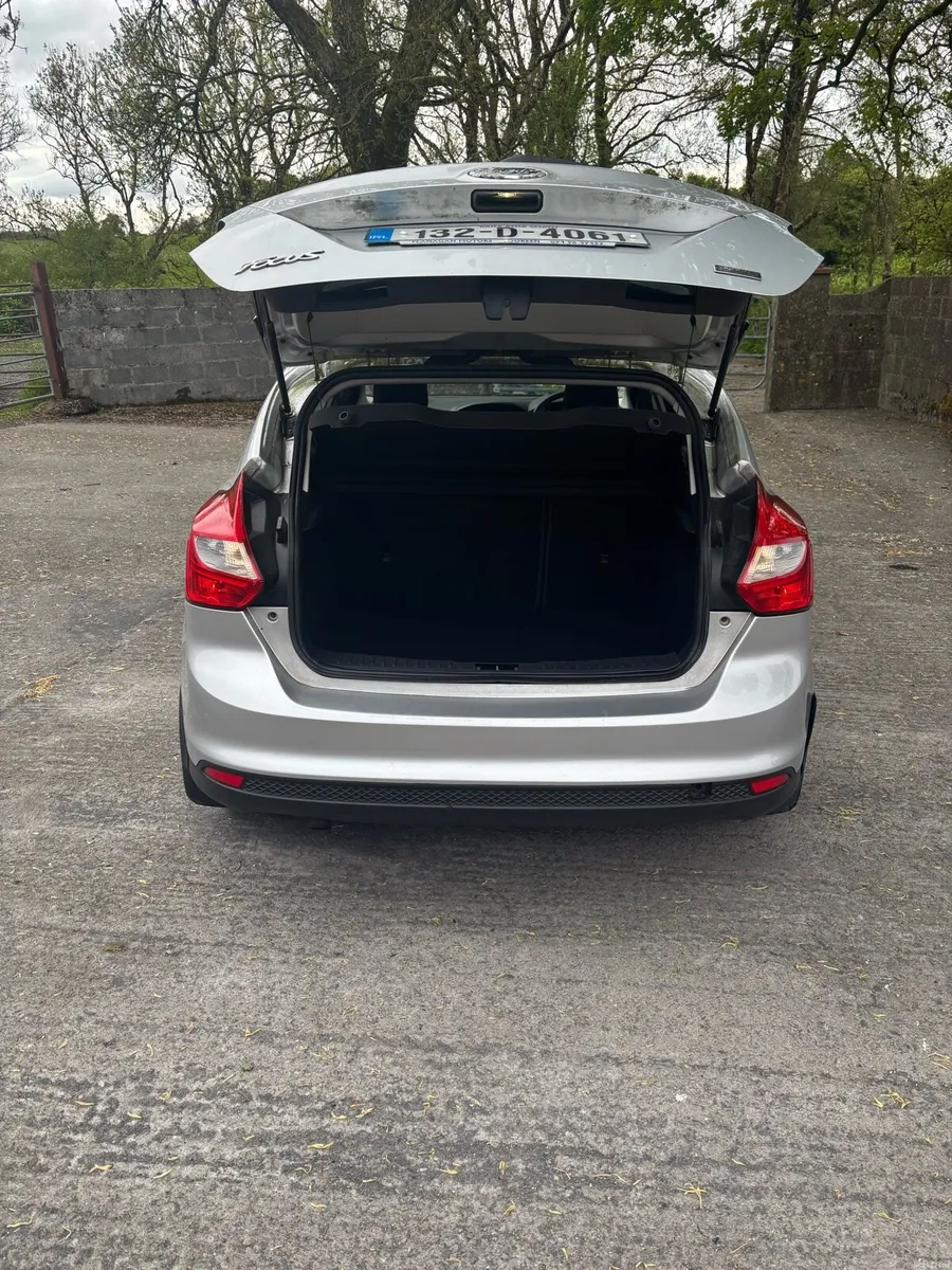 Ford Focus - Image 4