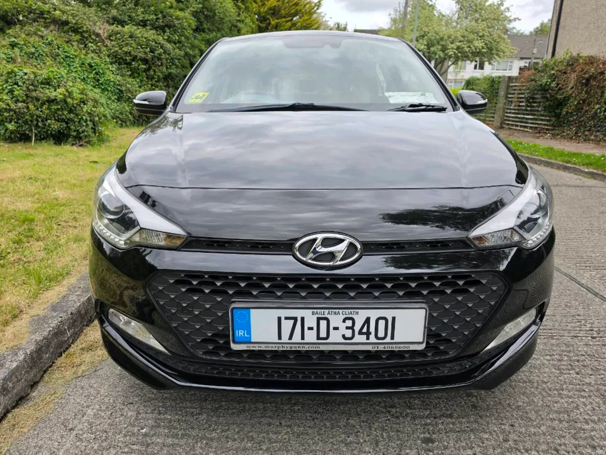 Hyundai i20 /ONLY 53,000 KMS / SERVICE HISTORY - Image 3