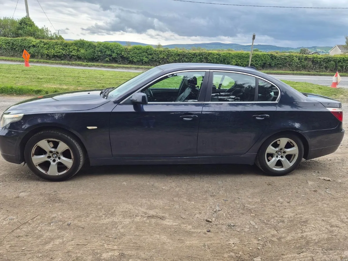 BMW 5-Series 2008 - Image 4