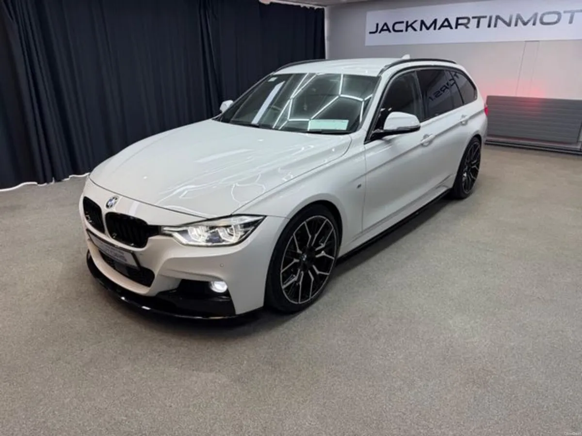 BMW 3-Series 320D Touring - Image 4