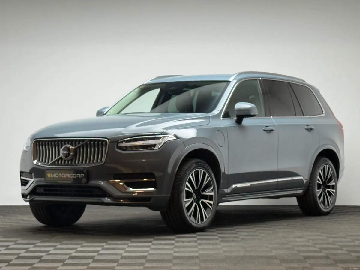 Volvo XC90 CORE T8 2.0 PHEV AWD *7 SEATER* - Image 3