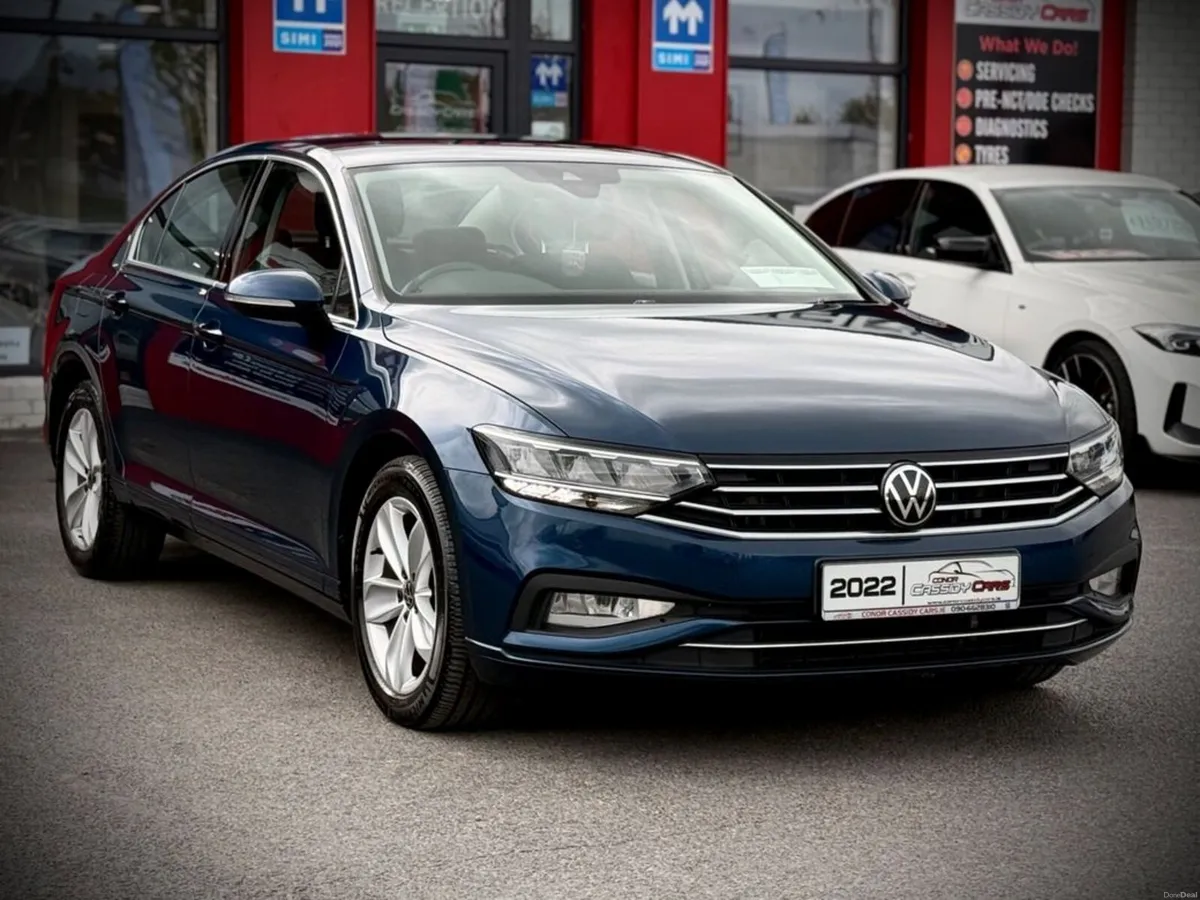 Volkswagen Passat 2.0 SE NAV TDI // FINANCE AVAILA - Image 3