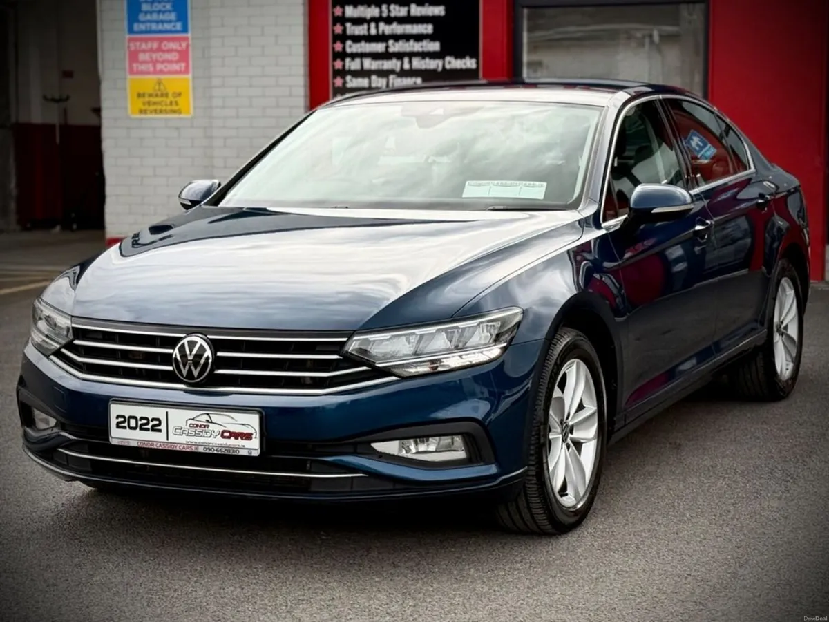 Volkswagen Passat 2.0 SE NAV TDI // FINANCE AVAILA - Image 4