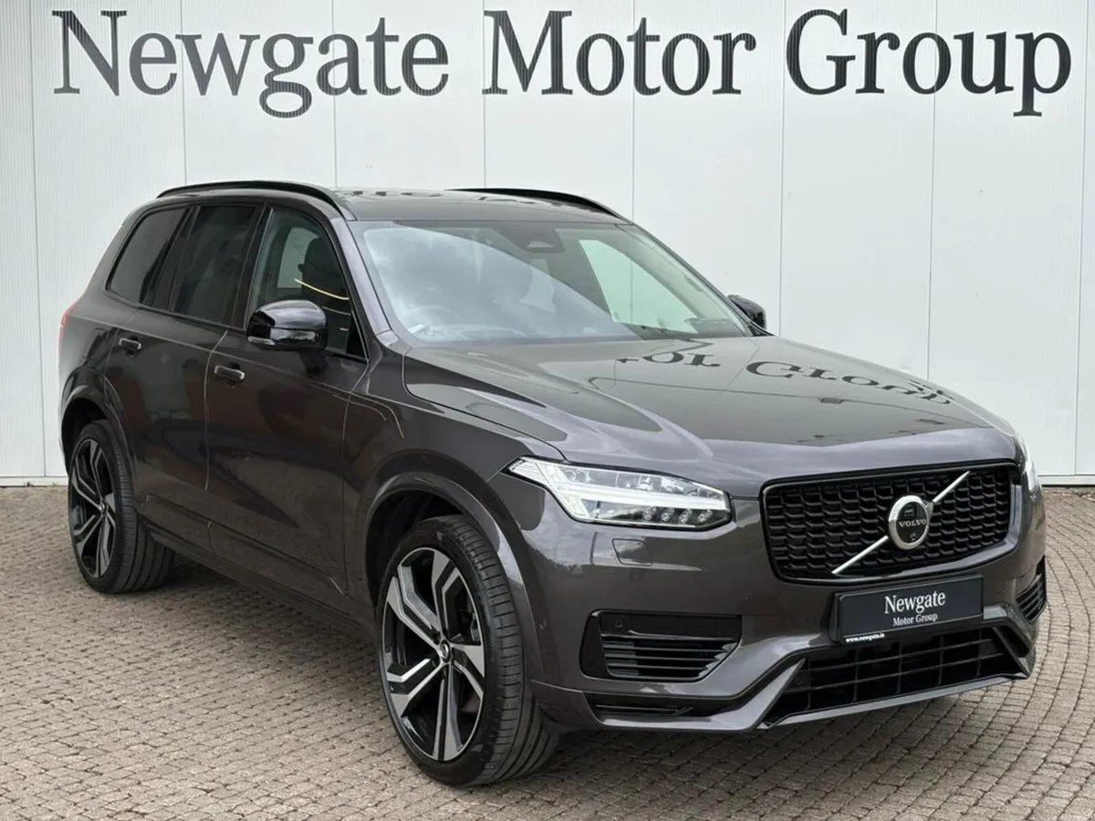 Volvo XC90 2.0 T8 Ultimate Dark - Image 3