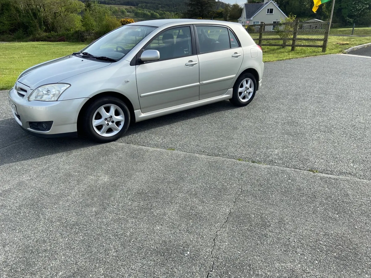 Toyota Corolla 2006 - Image 1