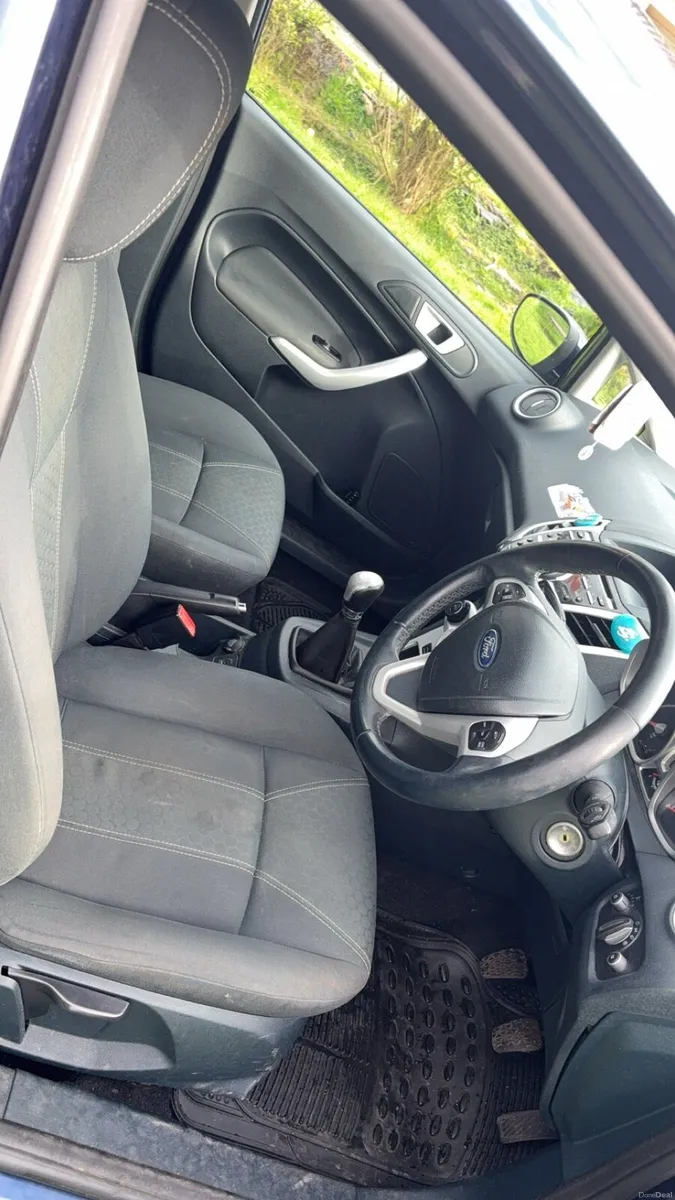 Ford Fiesta Titanium - Image 4