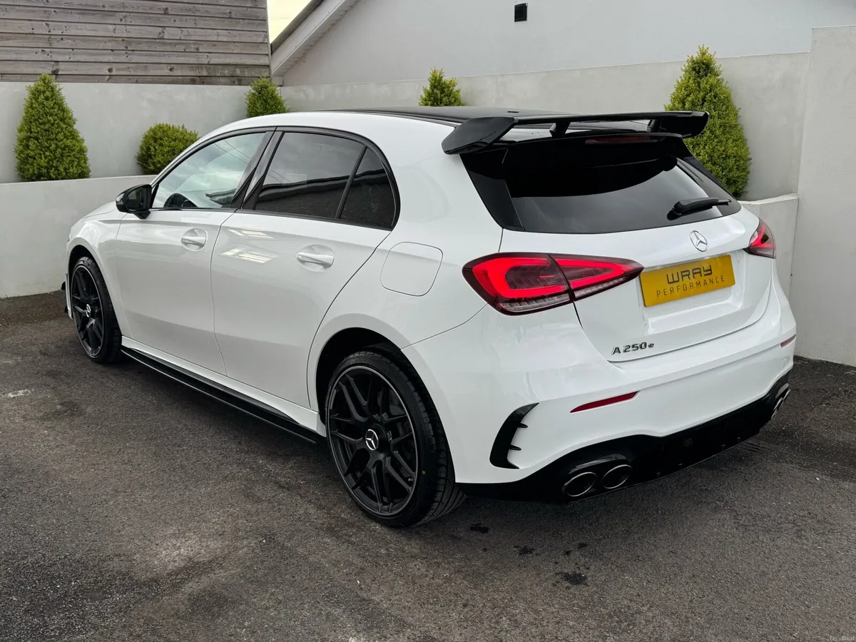 2022 Mercedes A250e AMG-Line Ed 1.3 Plug-In Hybrid - Image 2