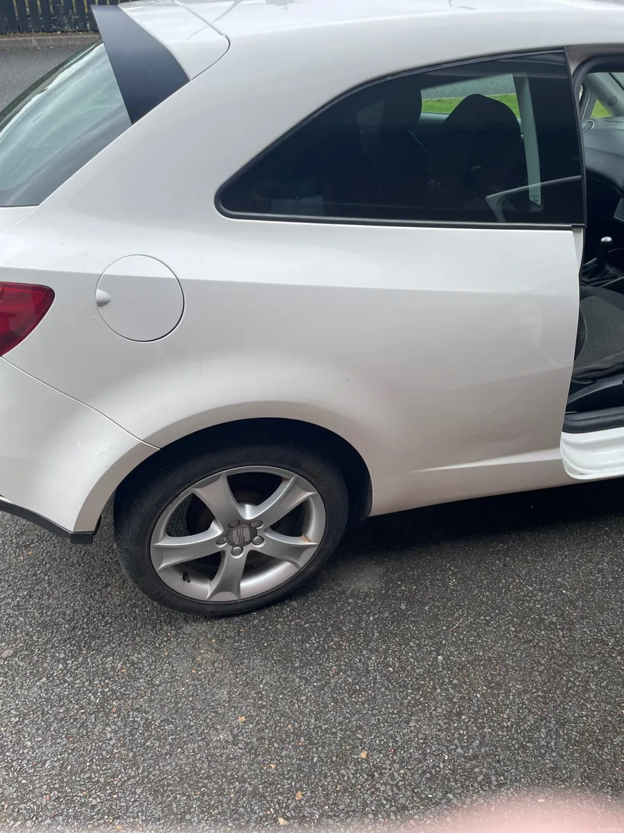 SEAT Ibiza 2009 - Image 3