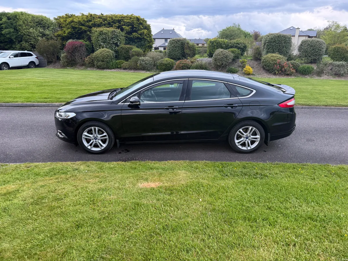 Ford Mondeo TITANIUM - Image 2