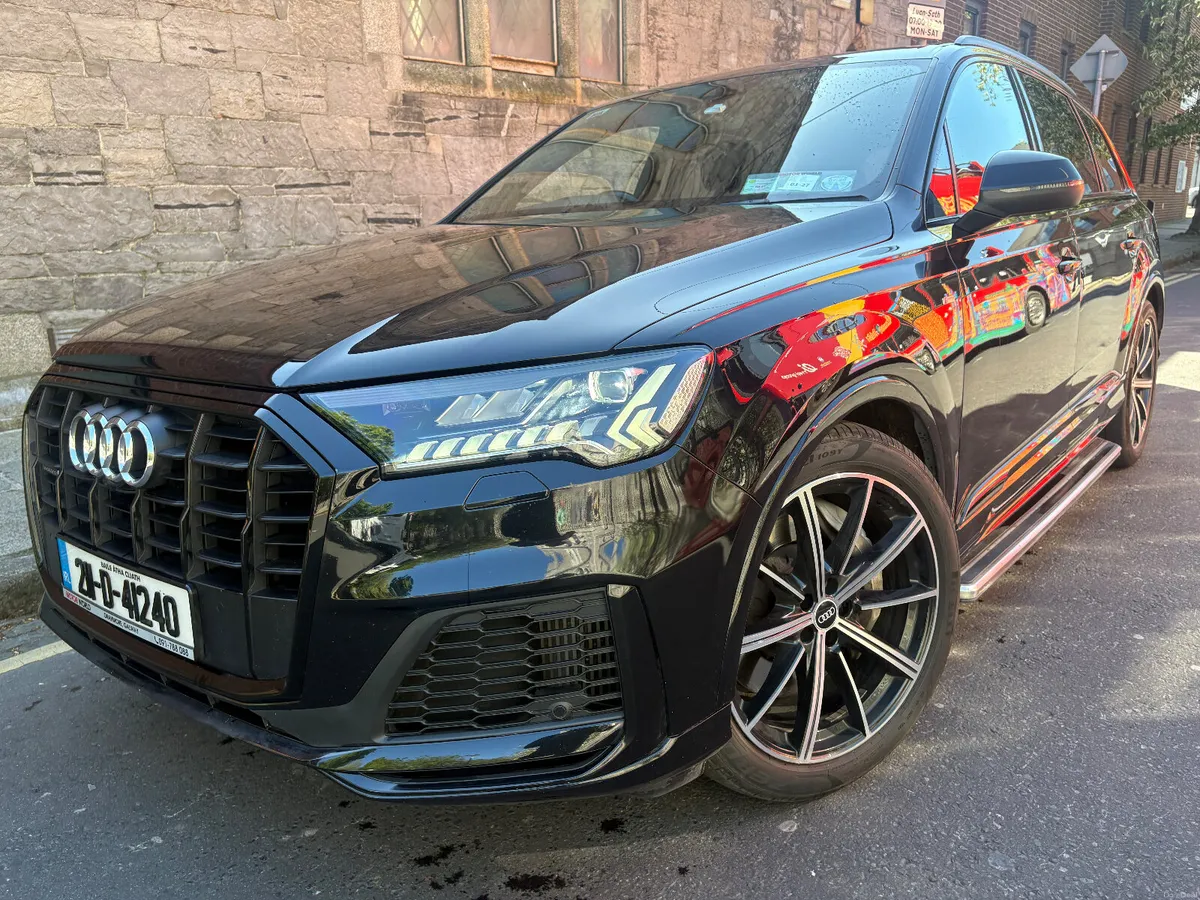 Audi Q7 2021 3.0 TFSI E BLK ED 55  S-LINE QUATTRO - Image 4
