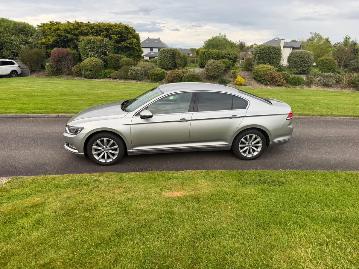 Volkswagen Passat 1.6 TDI business - Image 2