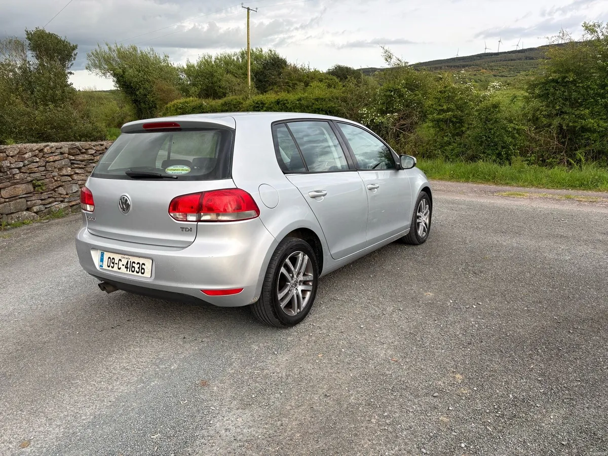 Vw golf 2.0 - Image 4
