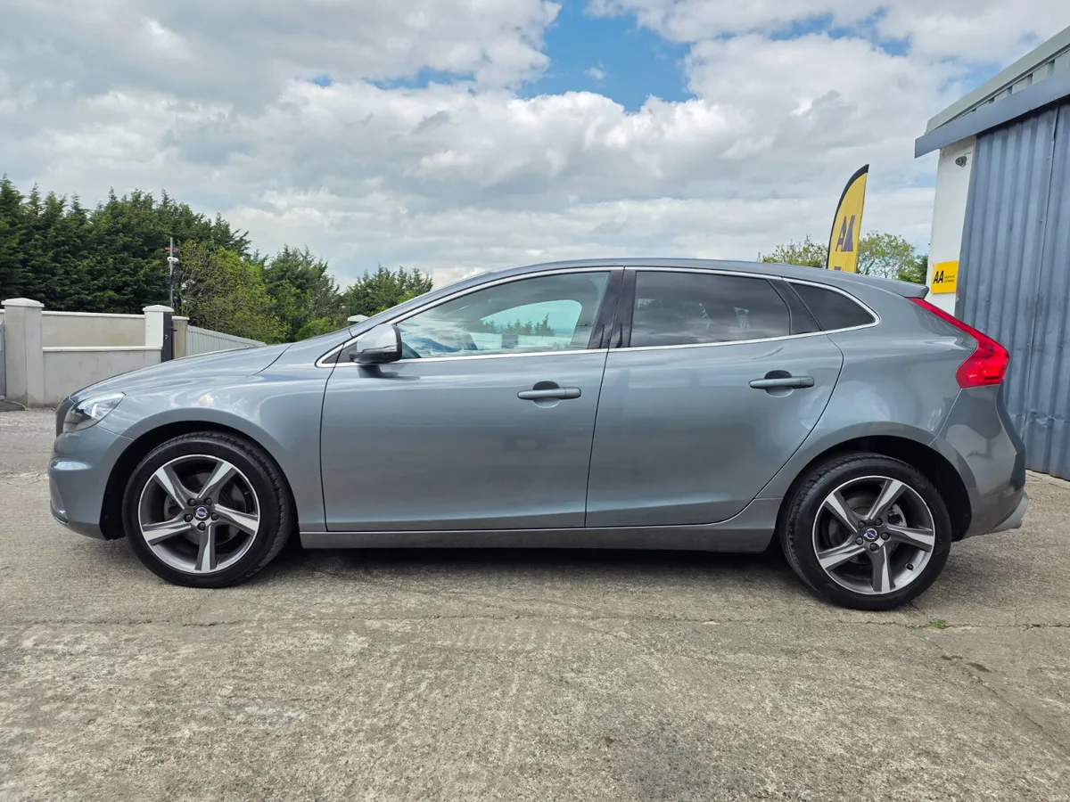 2016 VOLVO V40 R-DESIGN * ONLY 44K MILES *2.0 D - Image 5