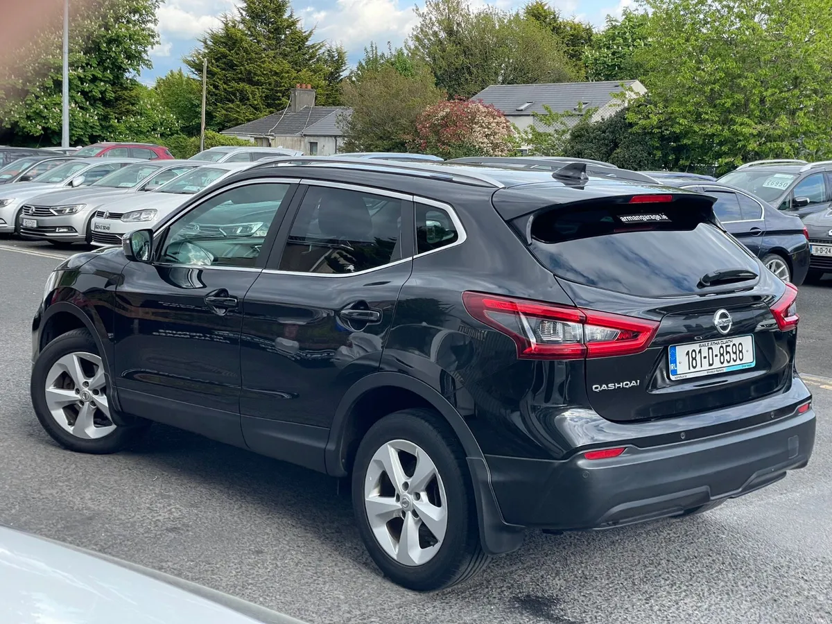 Nissan Qashqai 2018 1.2 petrol SV - Image 3