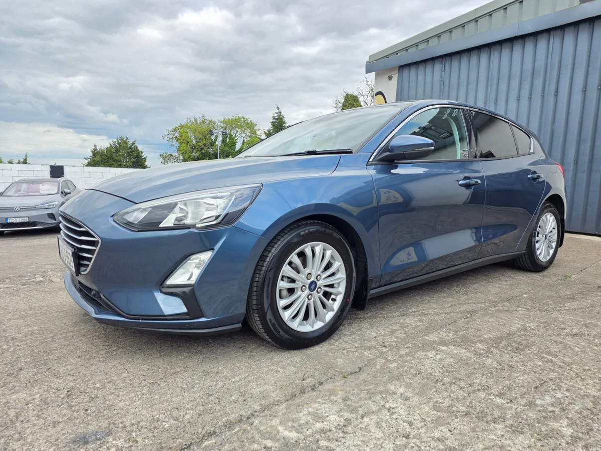 2019 FORD FOCUS * TITANIUM * ONLY 21K KM * - Image 3