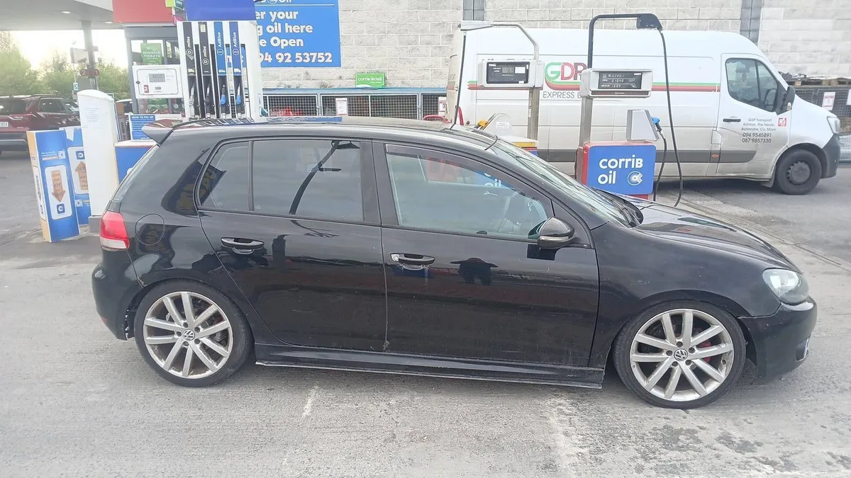2010 vw golf 1.6 diesel manual nct until Oct 24 - Image 4