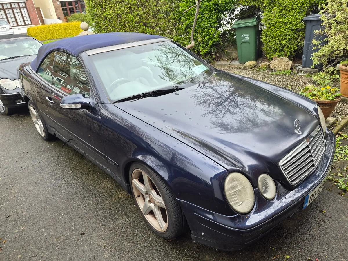 Mercedes-Benz CLK 2000 - Image 1