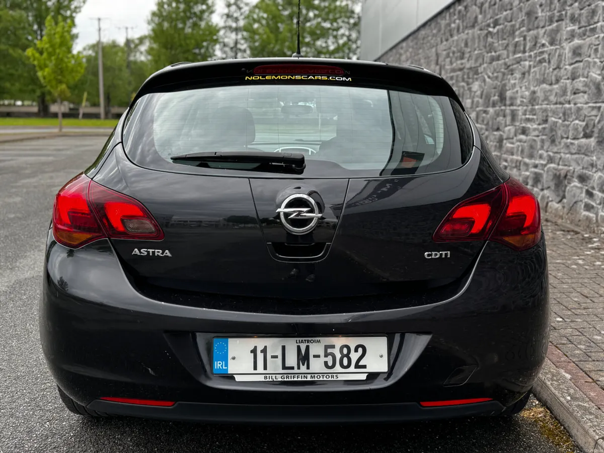 🚗2011 OPEL ASTRA 1.7CDTI SRI🚗NCT 10/26+SERVICED - Image 4