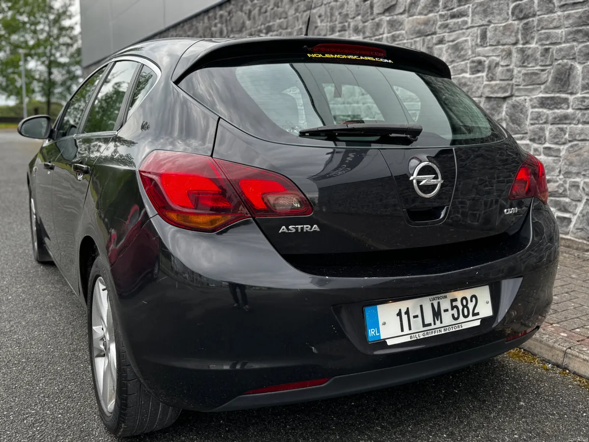 🚗2011 OPEL ASTRA 1.7CDTI SRI🚗NCT 10/26+SERVICED - Image 3