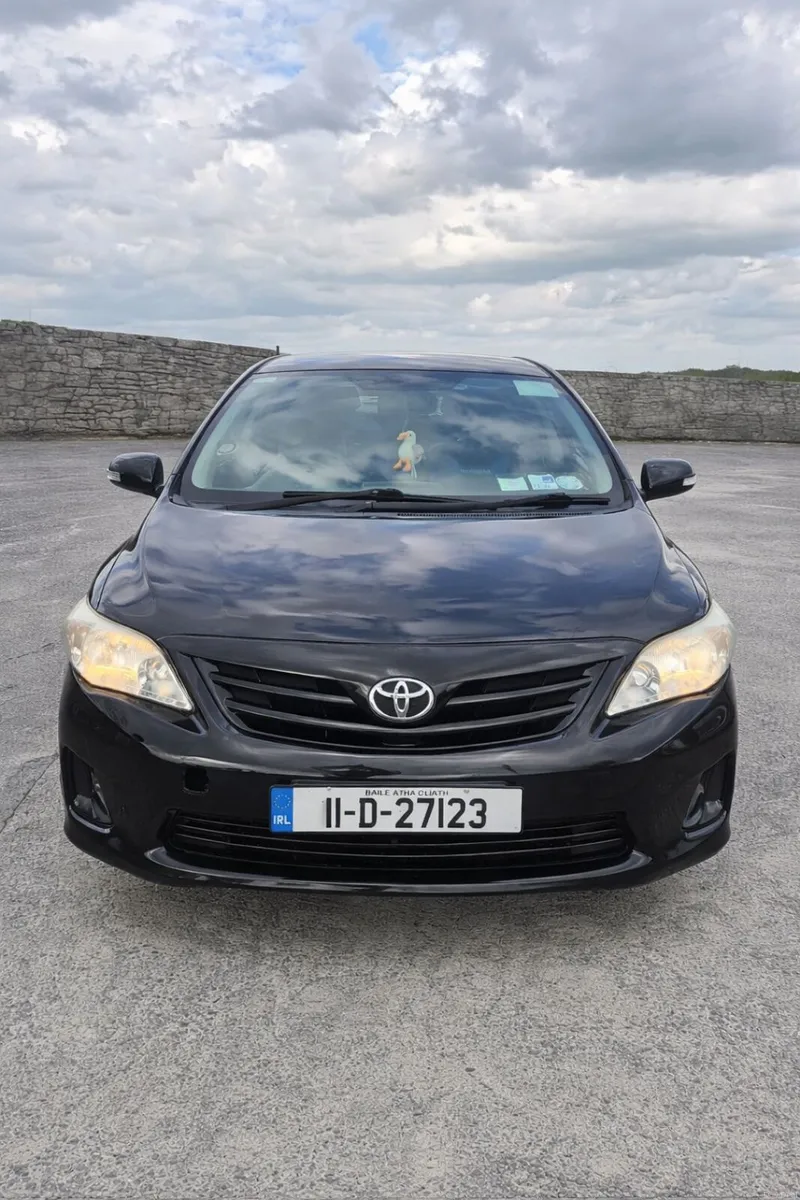Toyota Corolla 2011 - Image 1