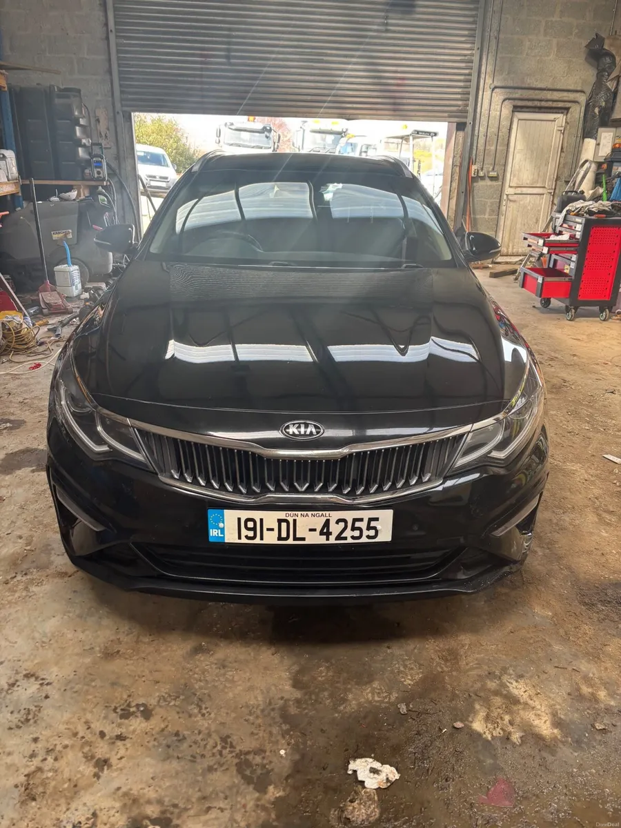 Kia Optima 2019 - Image 1