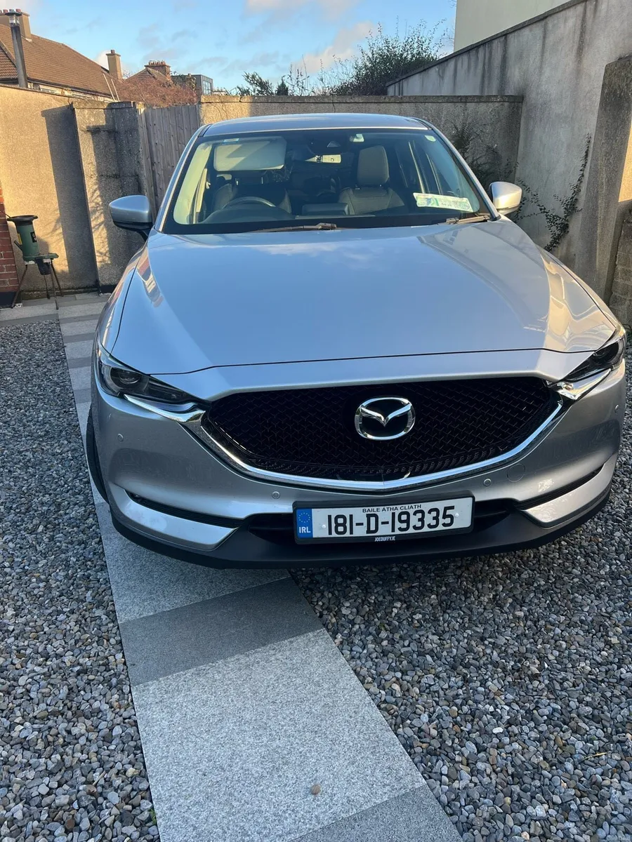 Car - Image 1