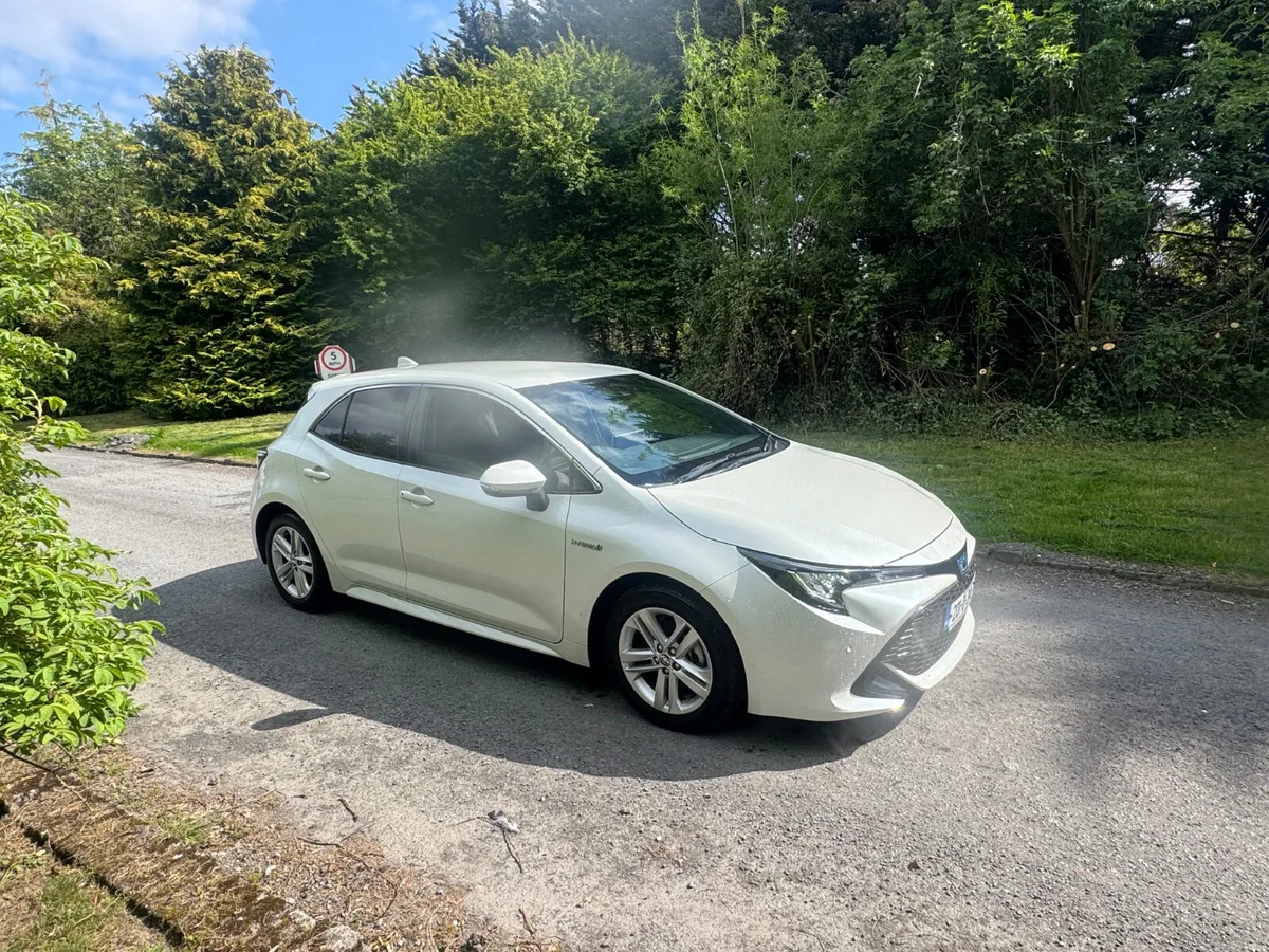 20 TOYOTA COROLLA 1.8 HYBRID SPORT - Image 1