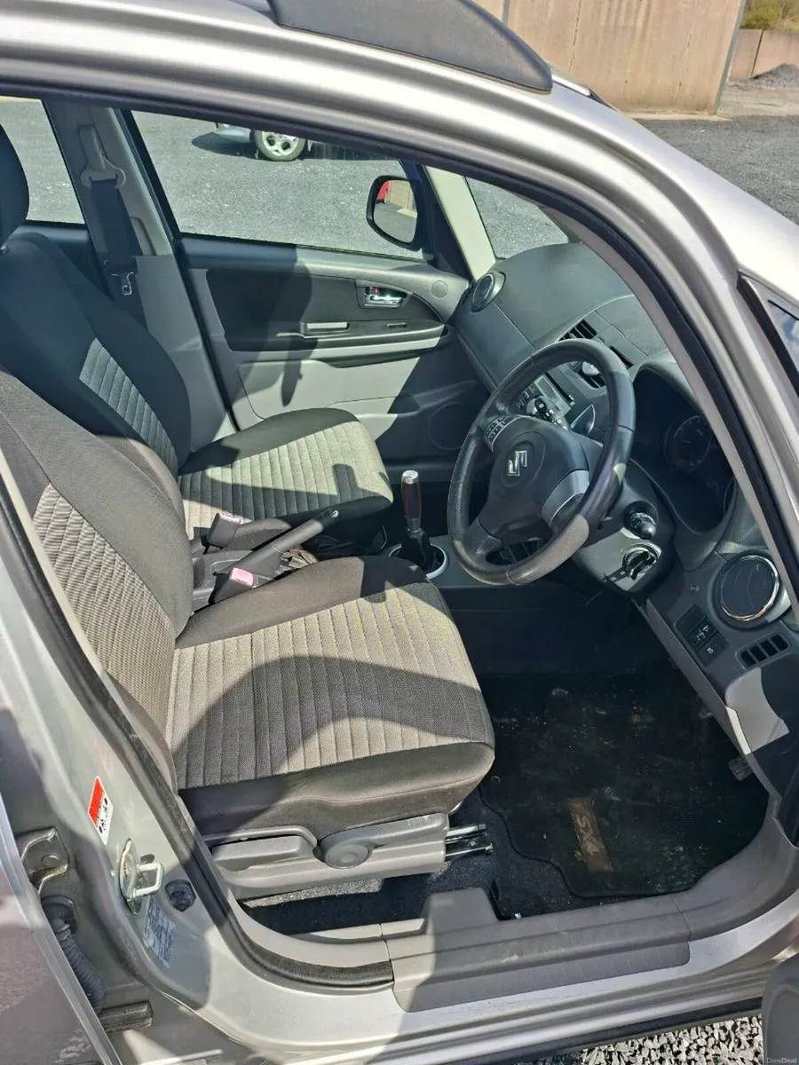 Suziki SX4 - Image 4