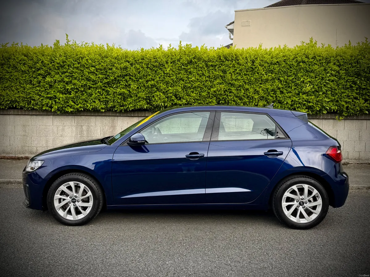 Audi A1 1.0 TFSi SE 6sp Manual | AA Approved. - Image 3